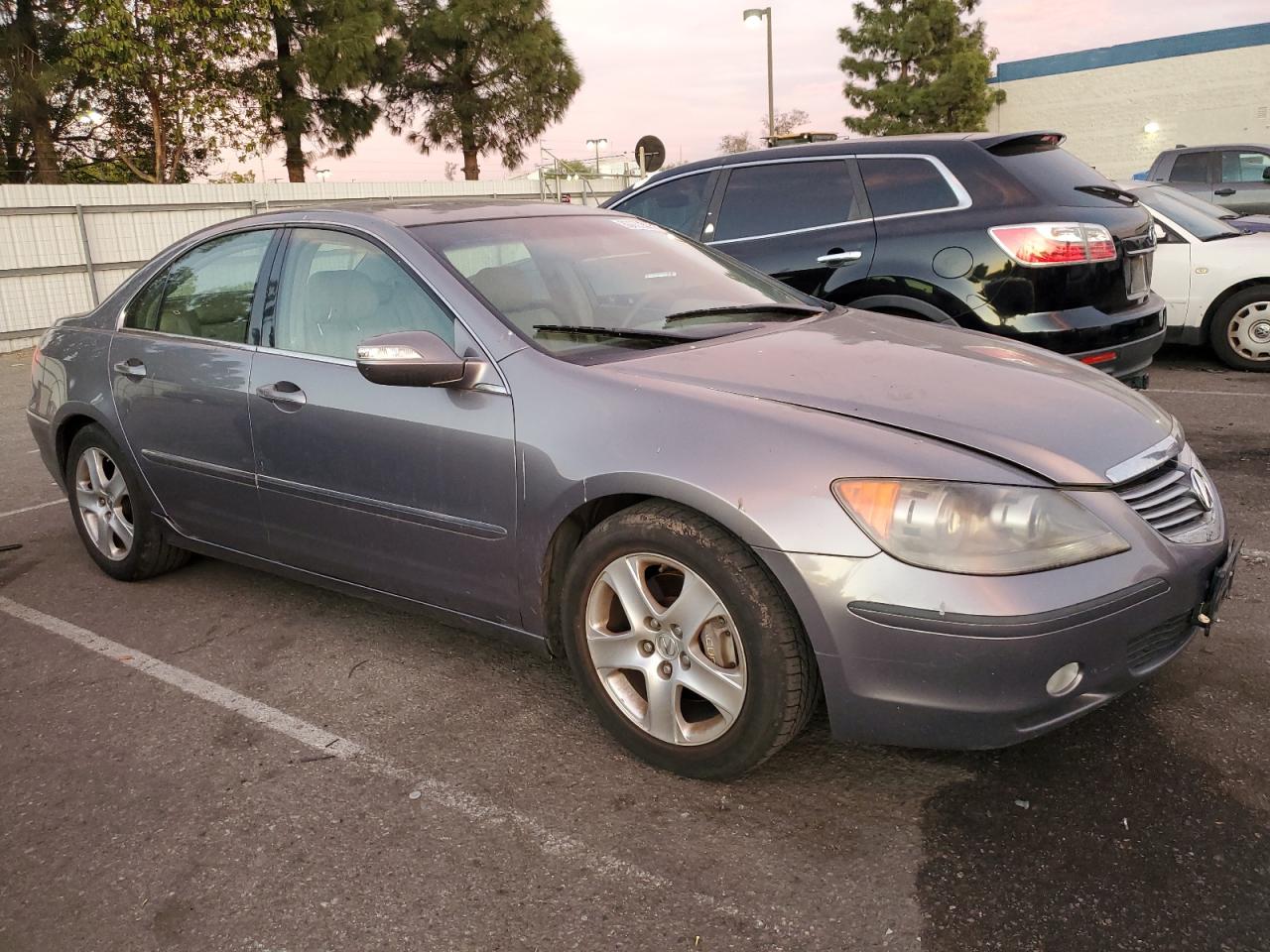 JH4KB16525C019830 2005 Acura Rl