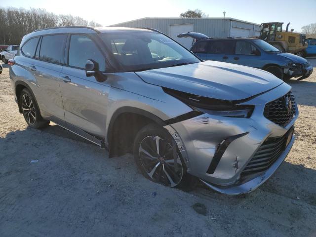 VIN 5TDLZRBH9NS184689 2022 Toyota Highlander, Xse no.4