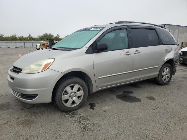 2005 Toyota Sienna CE