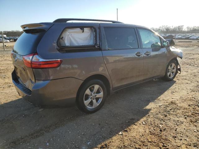 2016 Toyota Sienna - Image 3