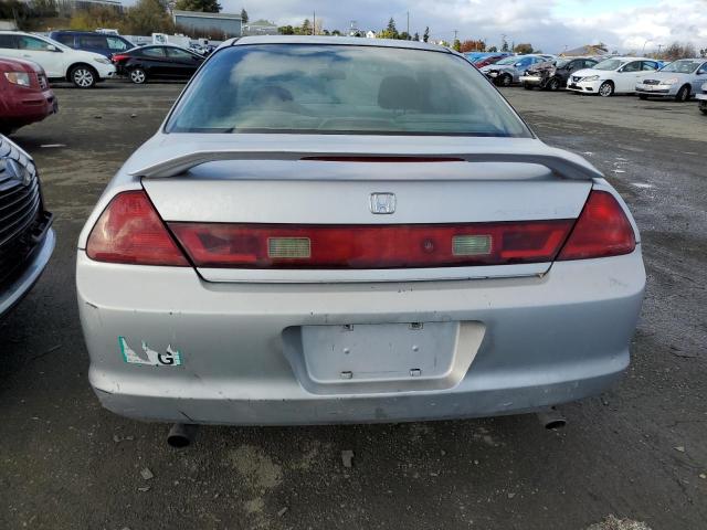 1HGCG224XYA039125 2000 Honda Accord Lx