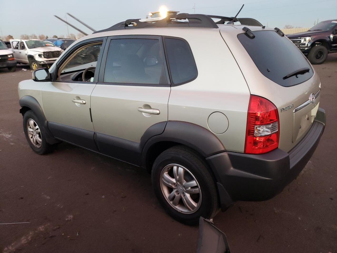 KM8JN72D16U441986 2006 Hyundai Tucson Gls