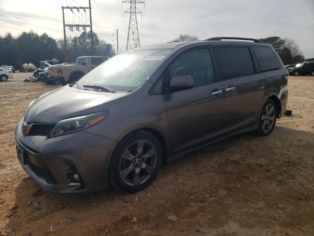 5TDXZ3DC9JS914952 2018 TOYOTA SIENNA, photo no. 1