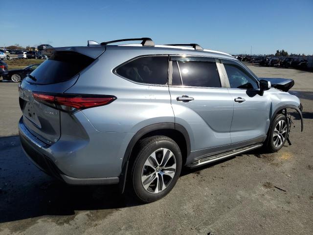 VIN 5TDKBRCH7PS113878 2023 Toyota Highlander, Hybri... no.3