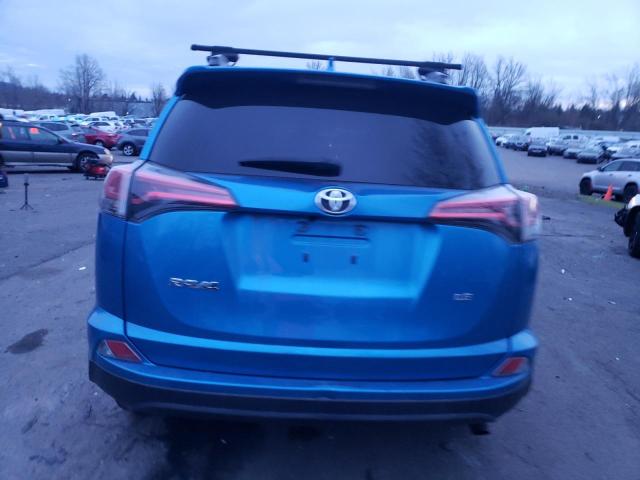 2T3ZFREV1JW502883 | 2018 TOYOTA RAV4 LE