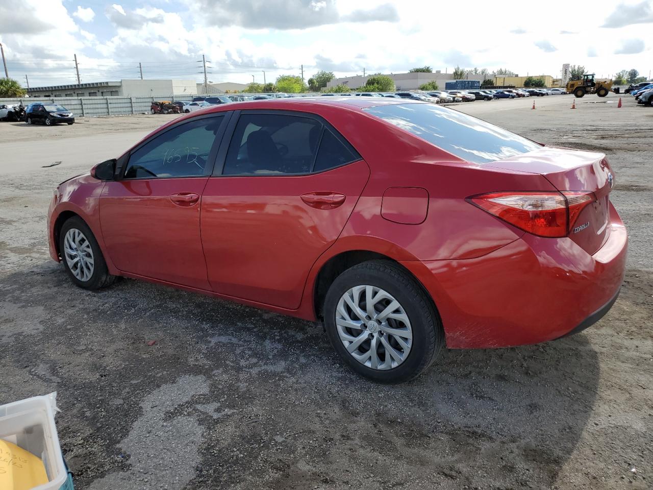 5YFBURHE9JP815547 2018 Toyota Corolla L