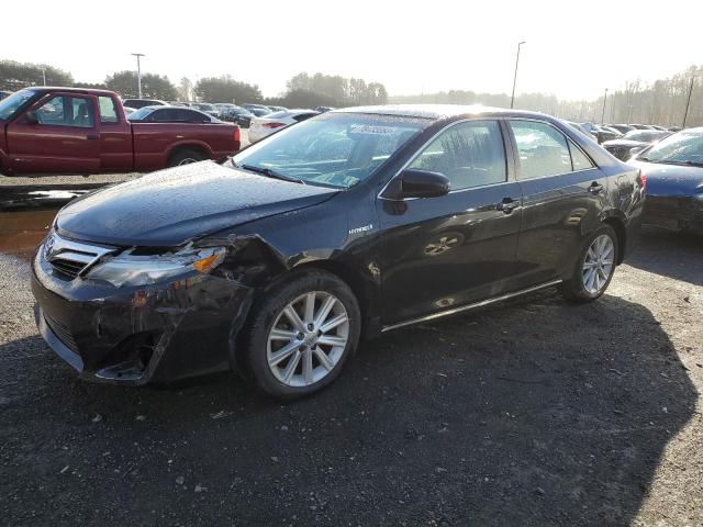 2014 Toyota Camry Hybrid 