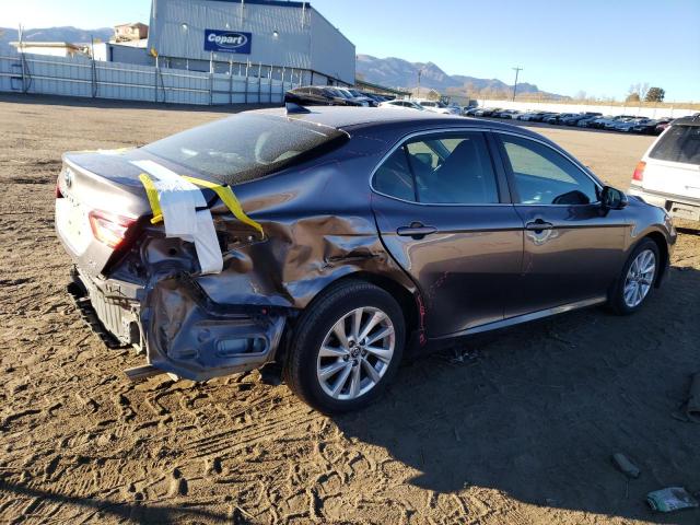 Vin: 4t1c11ak5mu413543, lot: 82651793, toyota camry le 20213