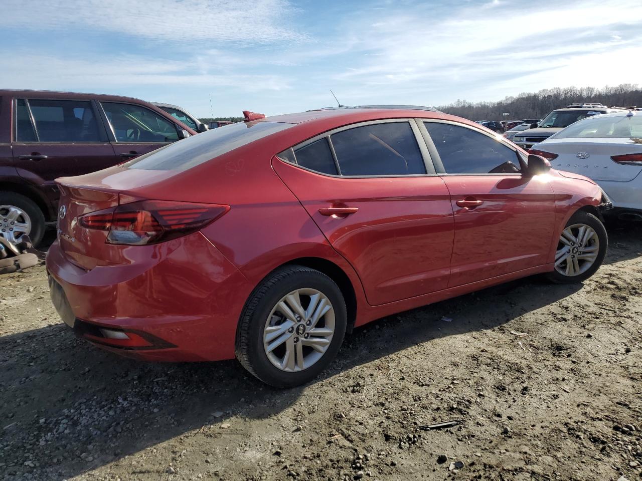 2019 Hyundai Elantra Sel vin: 5NPD84LF3KH404725