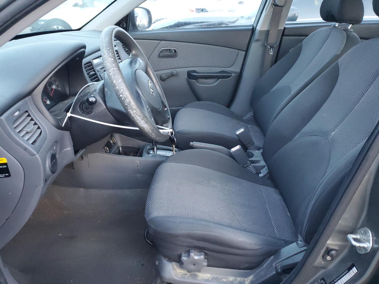 knadh4a39a6691843 KNADH4A39A6691843 2010 Kia Rio Lx