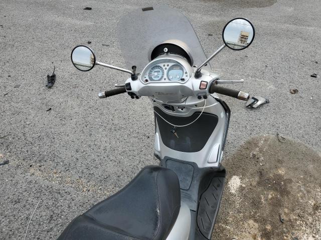 2009 PIAGGIO BV 250 ZAPM289M095301401