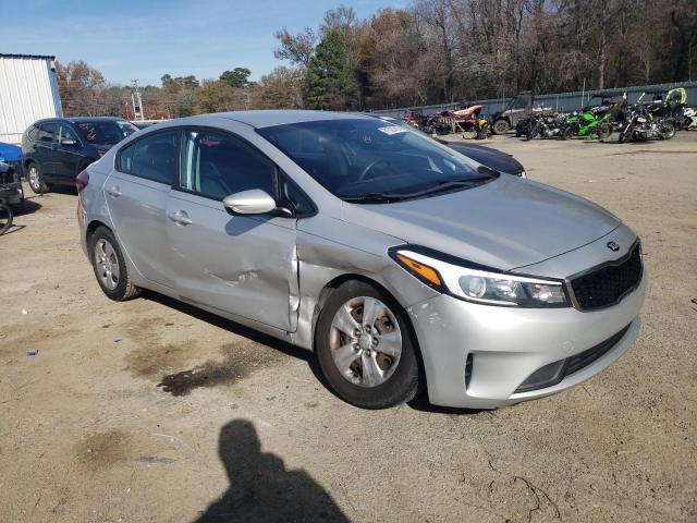 3KPFK4A71JE180332 | 2018 KIA FORTE LX