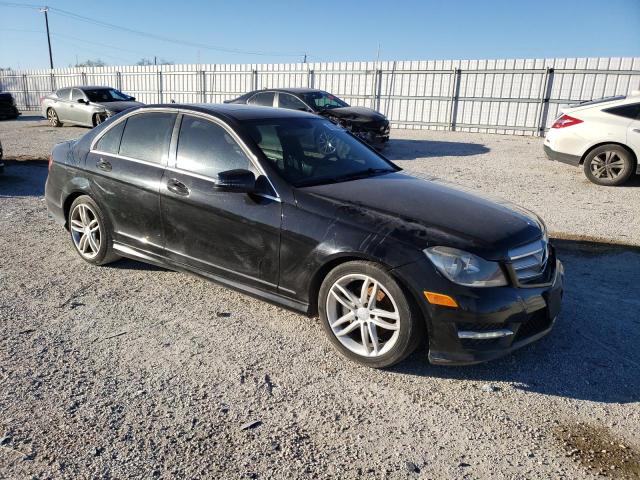 VIN WDDGF4HB3DR260880 2013 Mercedes-Benz C-Class, 250 no.4