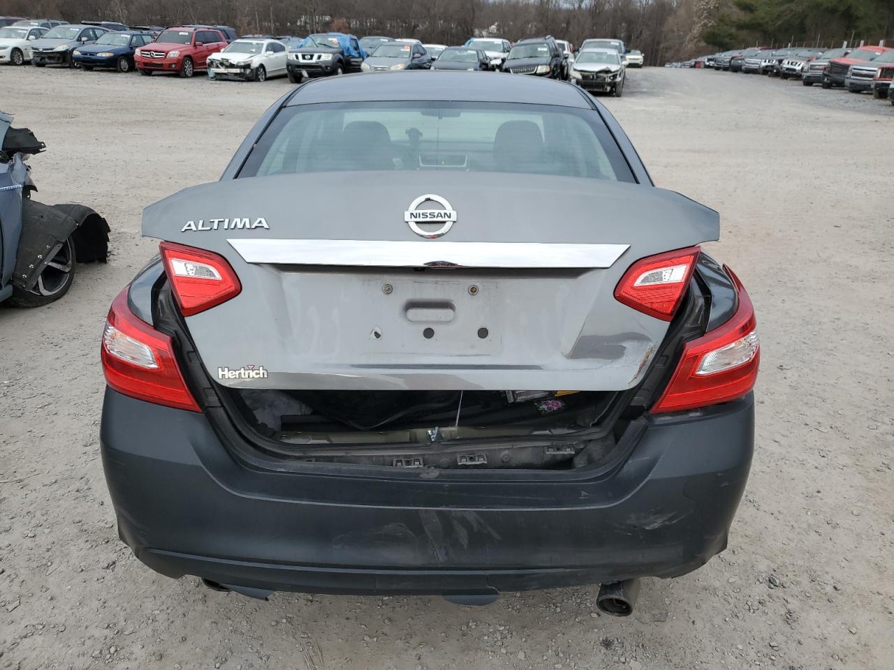 1N4AL3AP5HN366517 2017 Nissan Altima 2.5