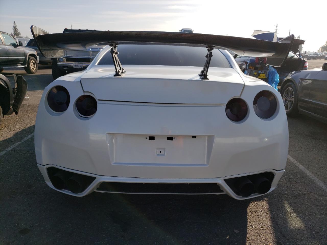 JN1AR5EF0DM260081 2013 Nissan Gt-R Premium