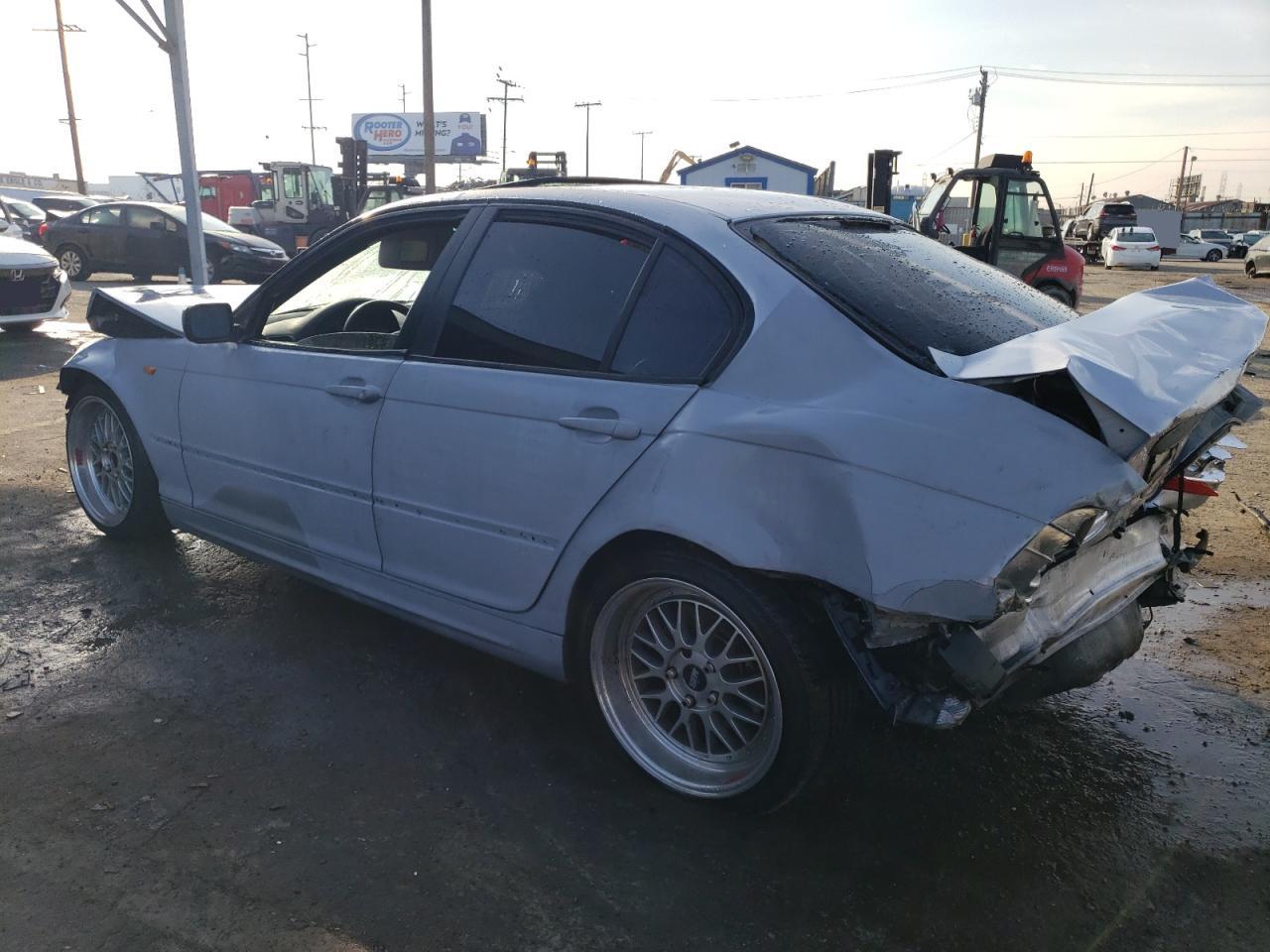 WBAET37462NJ21674 2002 BMW 325 I