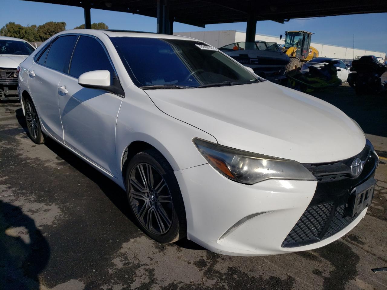 4T1BF1FK5GU180483 2016 Toyota Camry Le