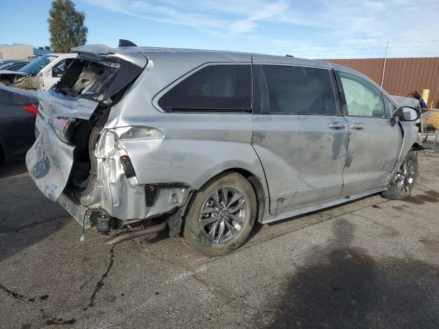 5TDKRKEC1PS139025 | 2023 TOYOTA SIENNA LE