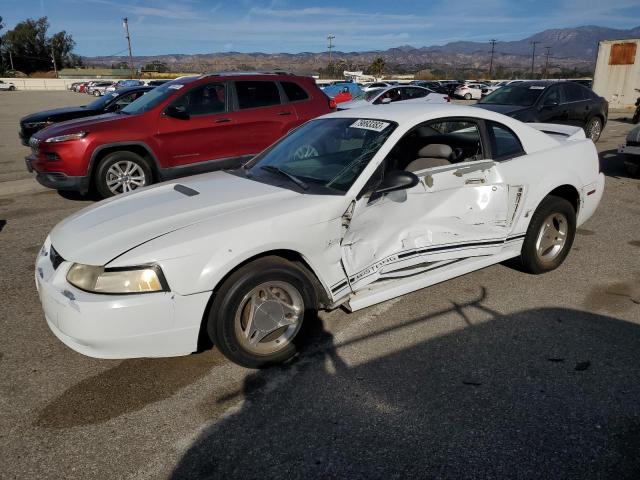 1999 Ford Mustang 