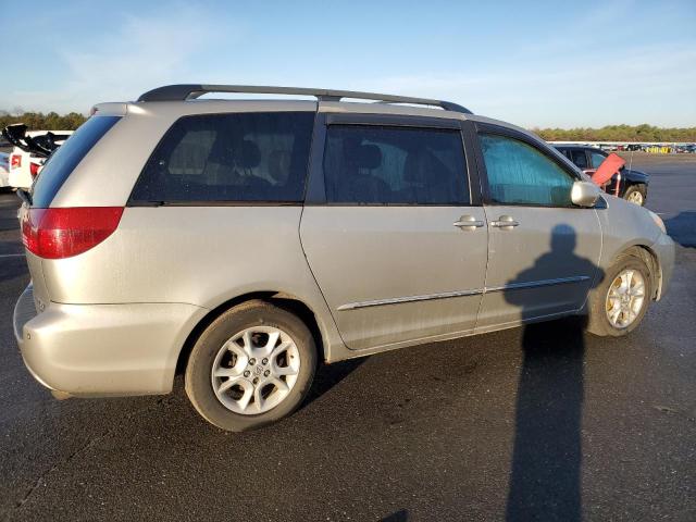 2004 Toyota Sienna - Image 3