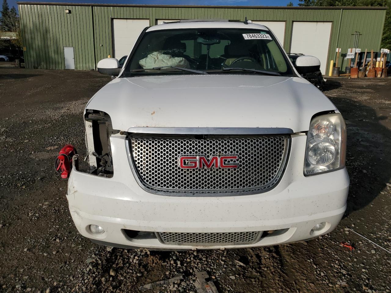 1GKFK638X7J400987 2007 GMC Yukon Denali