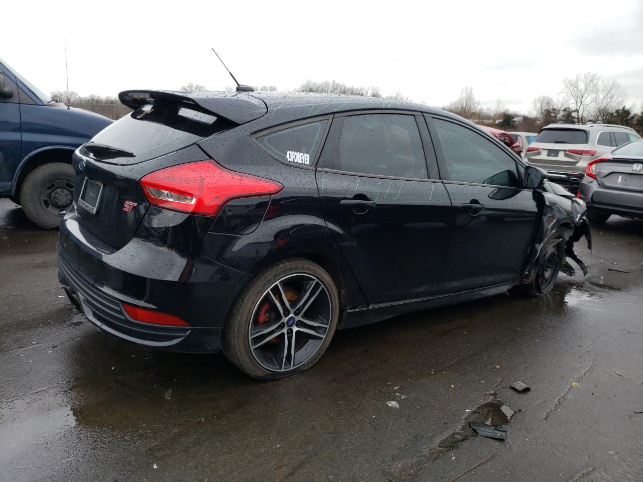 1FADP3L95JL281355 2018 Ford Focus St