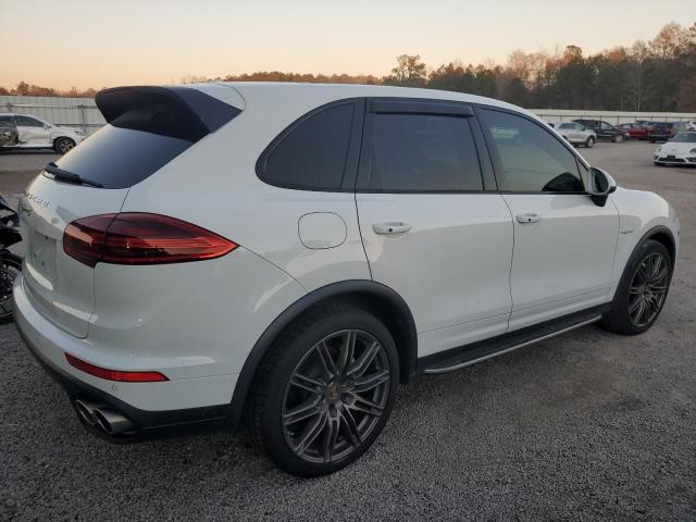 2016 PORSCHE CAYENNE SE - WP1AE2A28GLA58379