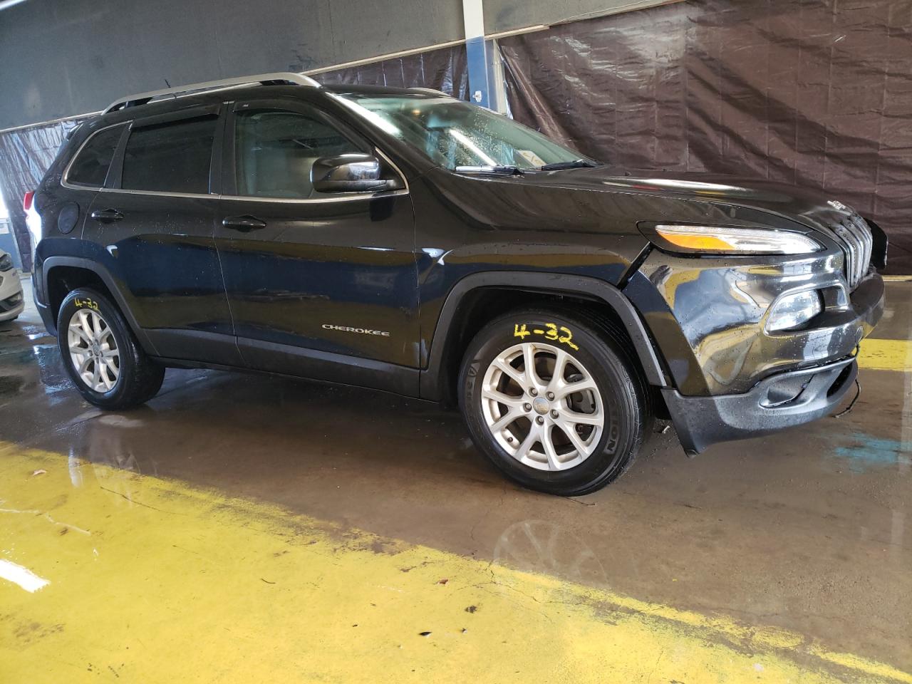 1C4PJMCB0FW557500 2015 Jeep Cherokee Latitude