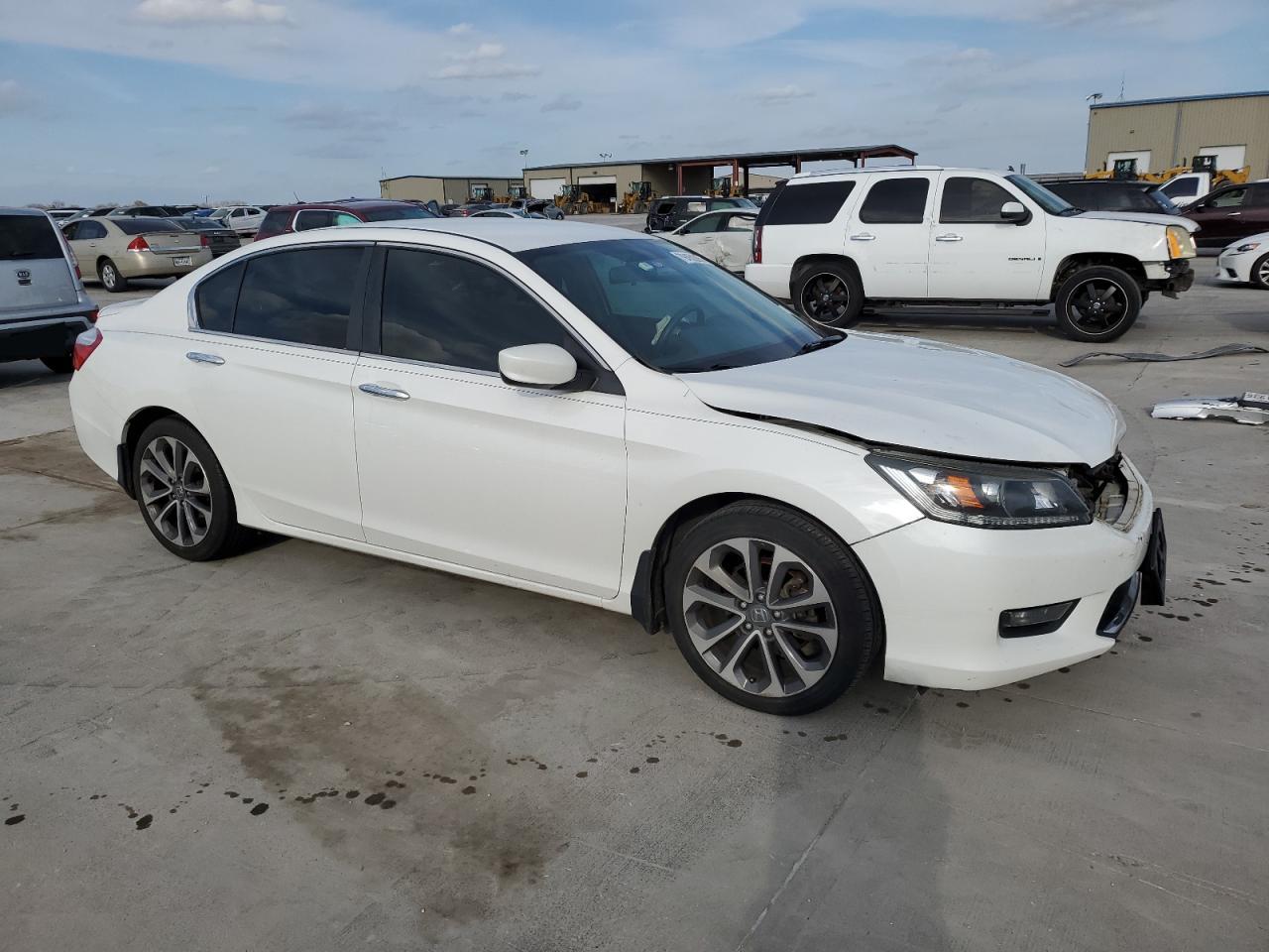 1HGCR2F58FA193567 2015 Honda Accord Sport