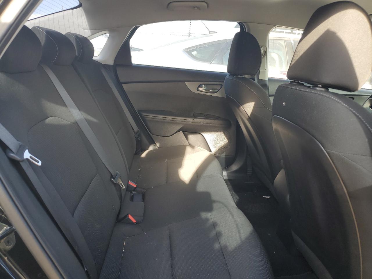3kpf24ad8me390212 3KPF24AD8ME390212 2021 Kia Forte Fe