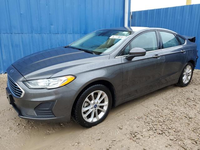 3FA6P0HD9KR104640 Ford Fusion SE