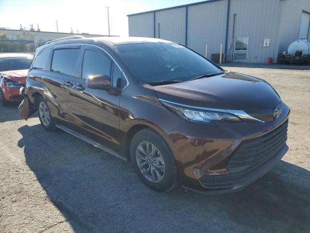 5TDKRKEC6MS011827 | 2021 TOYOTA SIENNA LE