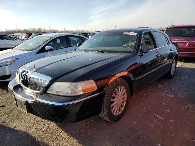 2005 Lincoln Town Car Signature