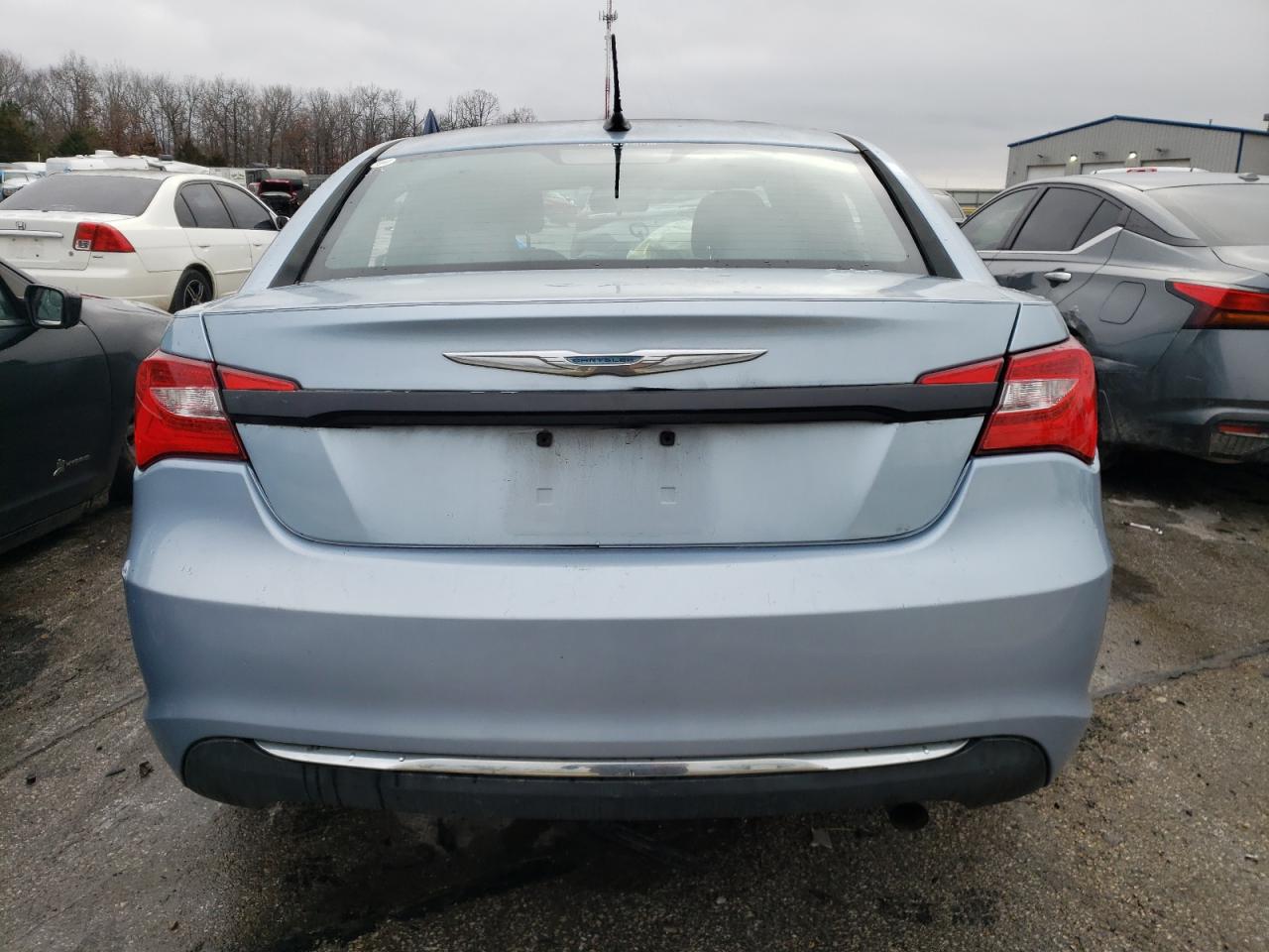 1C3CCBBB8DN705818 2013 Chrysler 200 Touring