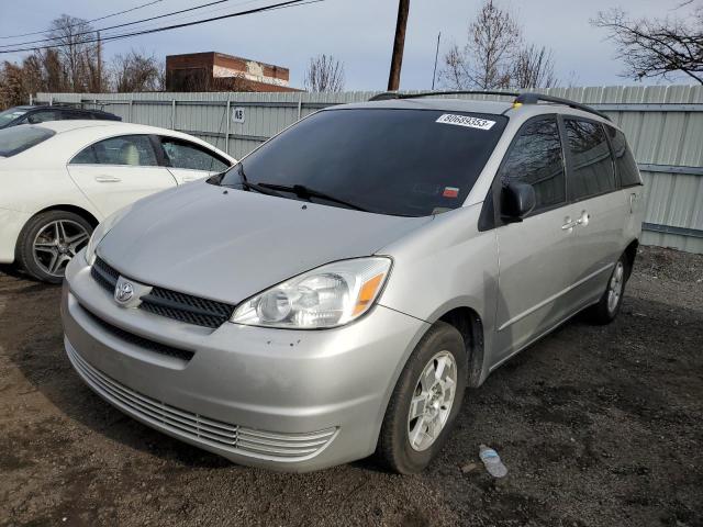 2004 Toyota Sienna CE