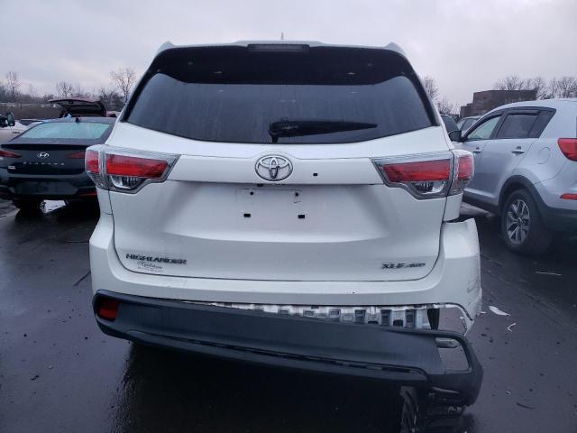 VIN 5TDJKRFHXES071467 2014 Toyota Highlander, Xle no.6