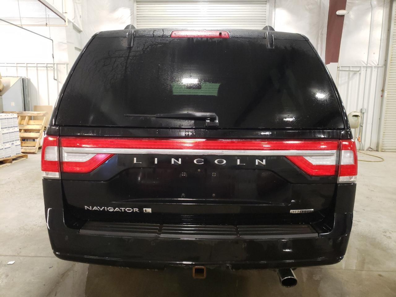 5LMJJ3JT2GEL08269 2016 Lincoln Navigator L Select