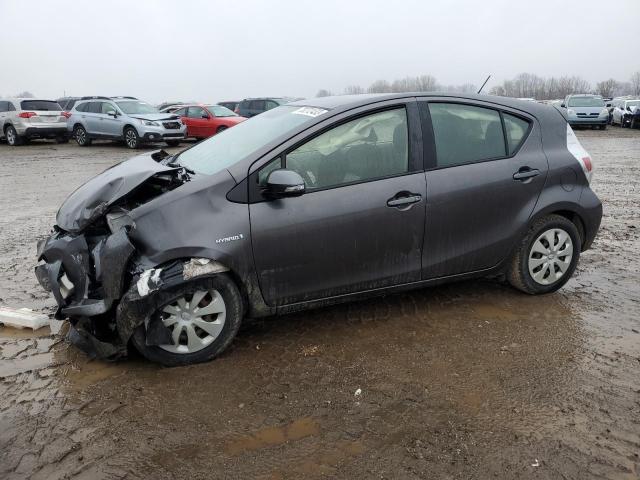 2013 Toyota Prius c 