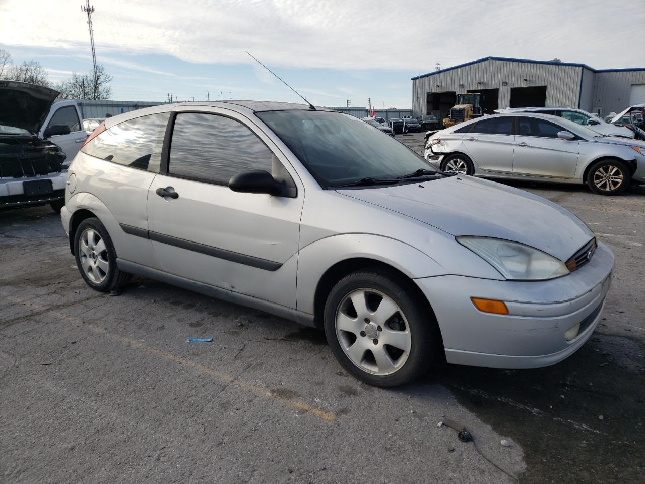 3FAFP31352R163378 2002 Ford Focus Zx3