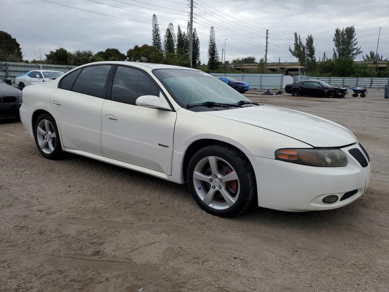 1G2HZ54Y55U182577 2005 Pontiac Bonneville Gxp