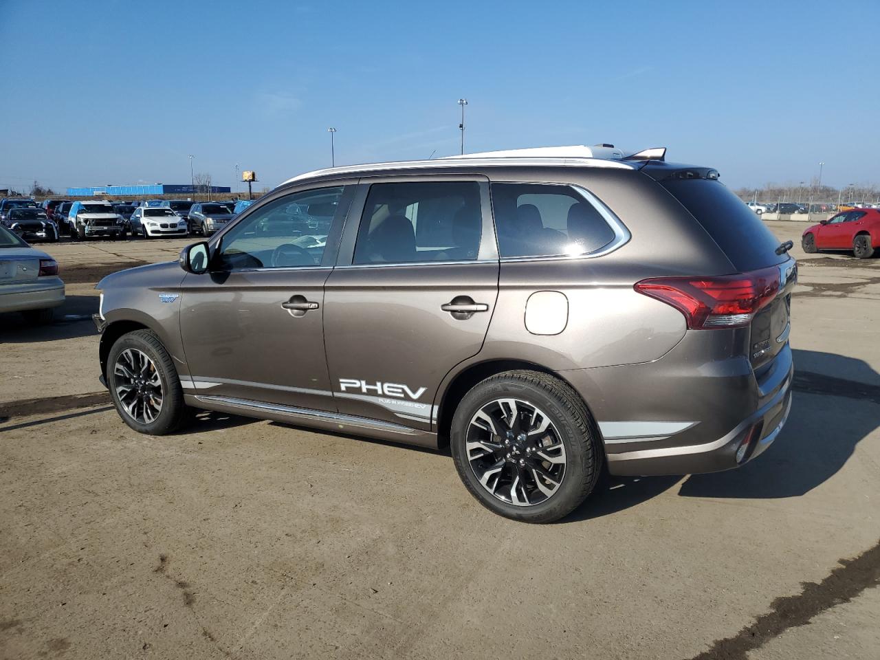 JA4J24A54JZ047717 2018 Mitsubishi Outlander Se