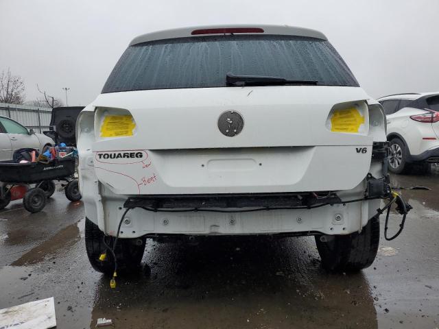2017 VOLKSWAGEN TOUAREG WO WVGRF7BP8HD001101