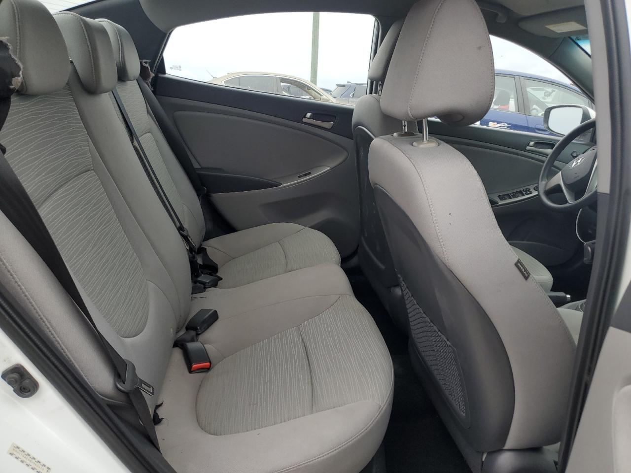 KMHCT4AE5GU942419 2016 Hyundai Accent Se