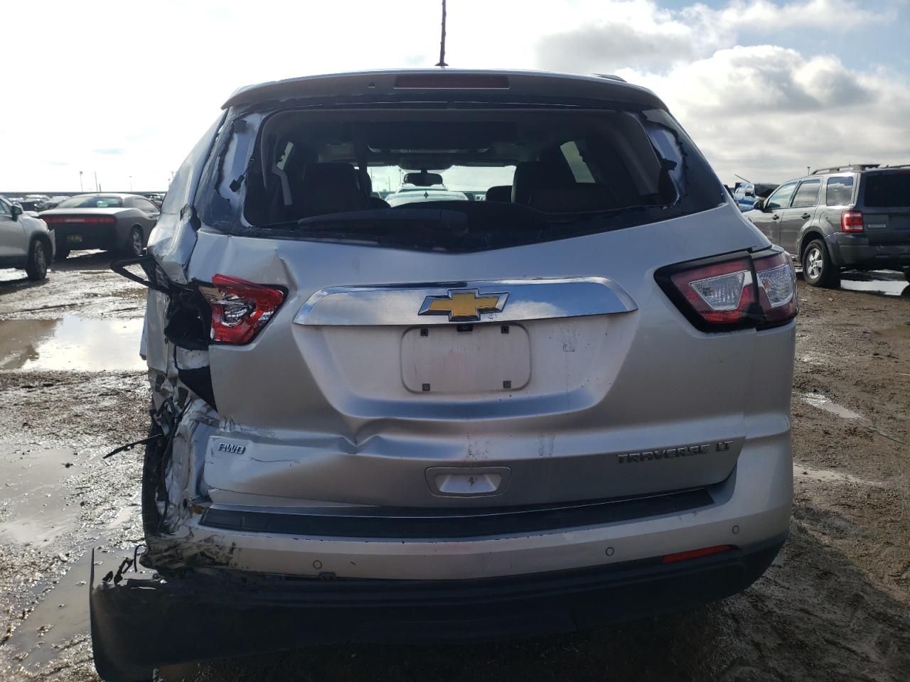 1GNKVHKDXFJ309364 2015 Chevrolet Traverse Lt