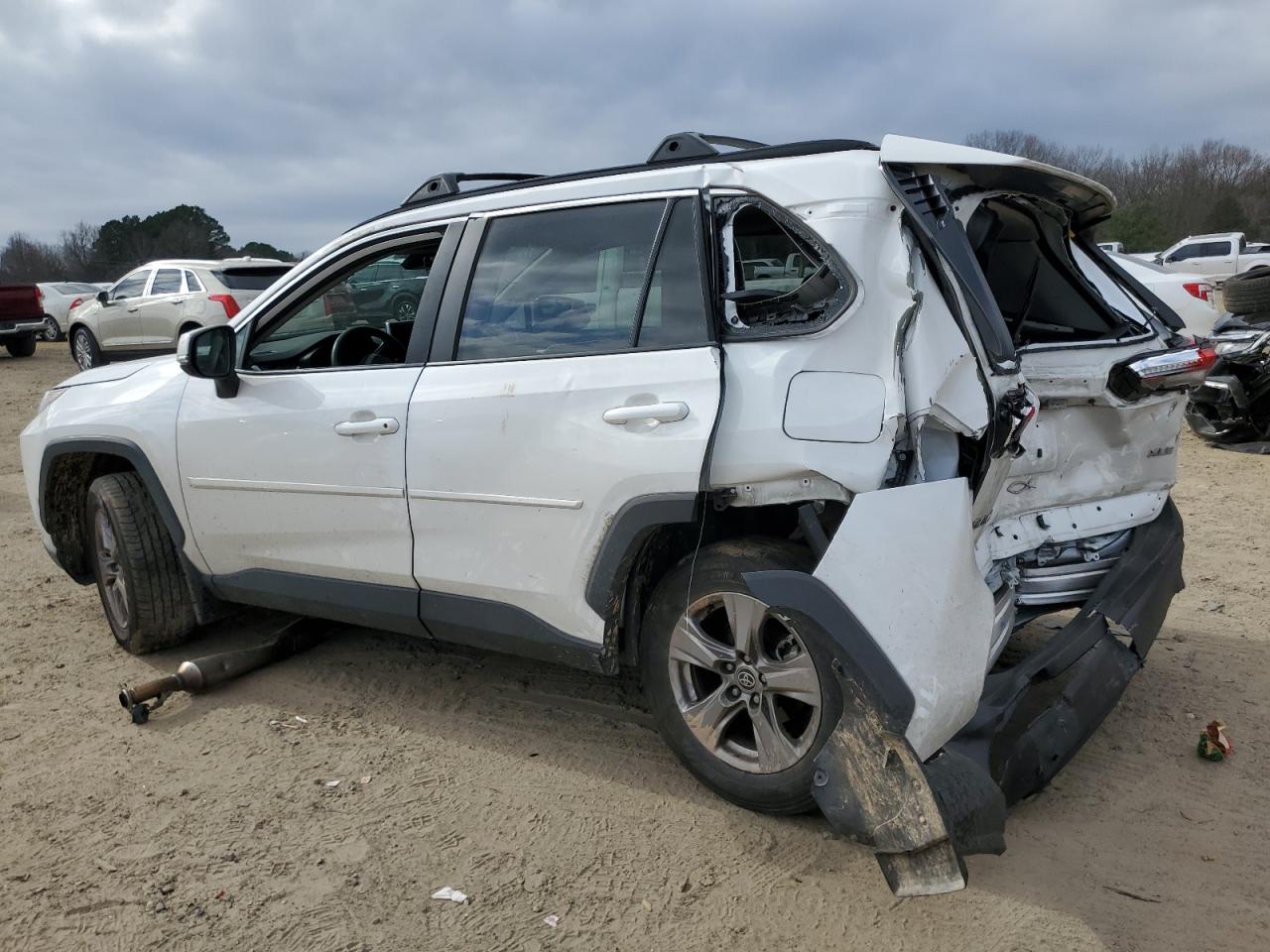 2023 TOYOTA RAV4 XLE 2.5L  4(VIN: 2T3W1RFVXPW253976