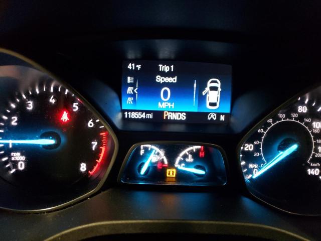 1FMCU9GD0JUC29105 Ford ESCAPE SE