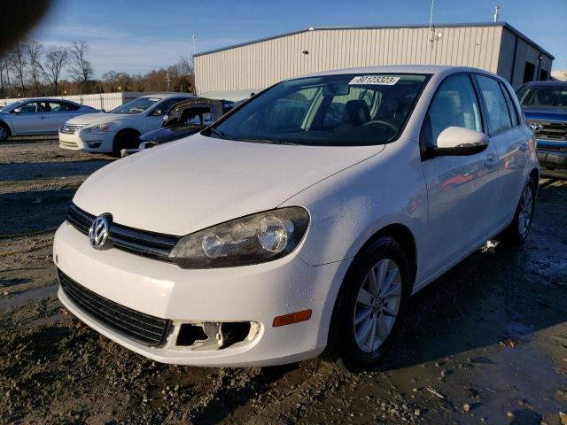 2010 Volkswagen Golf 