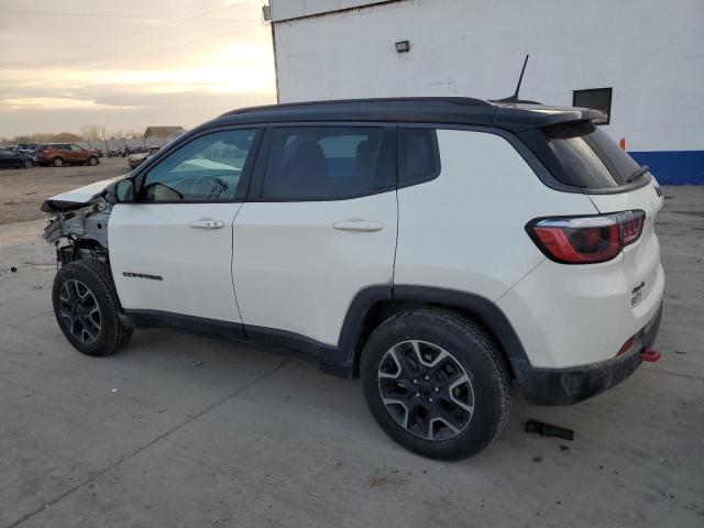 3C4NJDDB1KT670975 | 2019 JEEP COMPASS TR