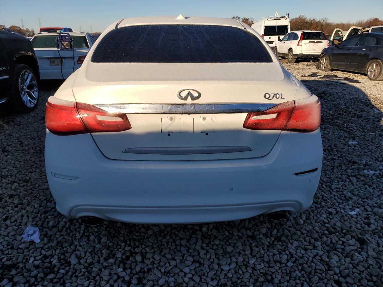 JN1BY1PP2FM601084 2015 Infiniti Q70L 3.7