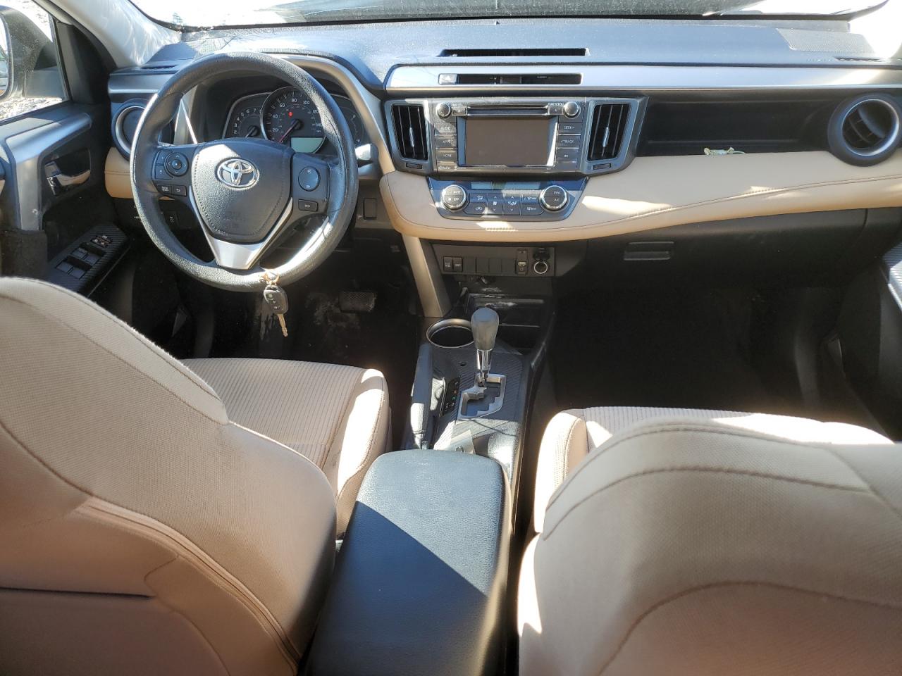 JTMWFREV5EJ020568 2014 Toyota Rav4 Xle